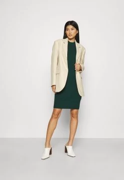 Anna Field -Anna Field 0a52fc8b26844564b2b2a127cc5f665d