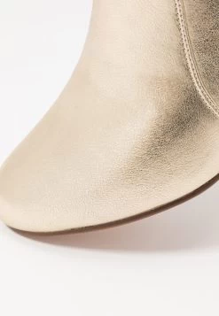 Anna Field Korte Laarzen - Gold 9 Anna Field Korte Laarzen - Gold -Anna Field 14e41325d2574209b00a9f7264f453bb