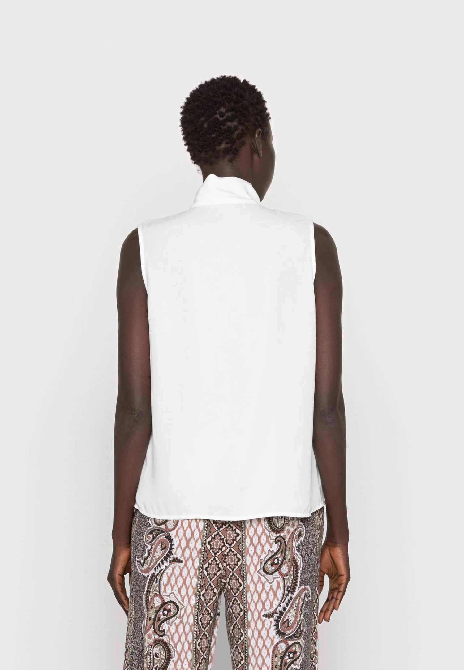 Anna Field Top - White 3 Anna Field Top - White - Afbeelding 3