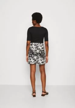 Anna Field Shorts - Black/Off-White -Anna Field 3a9846adea8c4808a36cdb49e64ed70f