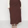 Curvy Textured Sarong Midi Skirt - Wikkelrok - Brown